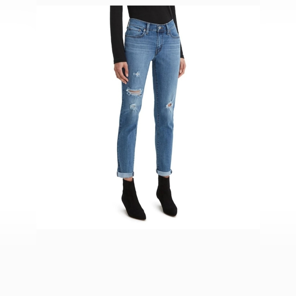 Levi's Blue Ankle & Cropped Jeans